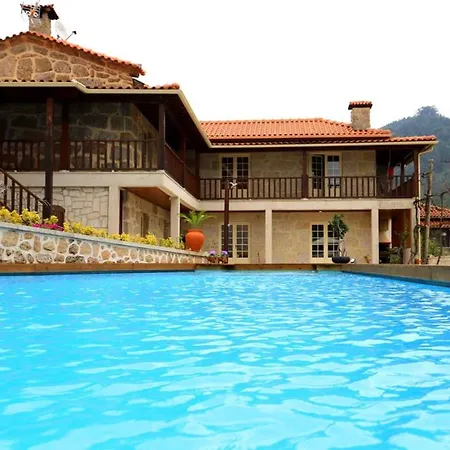 Homely With Mountain Views In Private Pool * Terras de Bouro