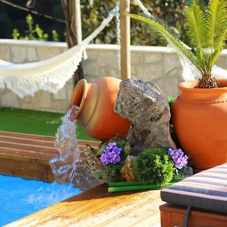 Homely With Mountain Views In Private Pool Terras de Bouro